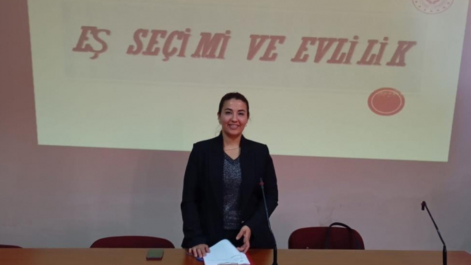 ADÜ'de ilginç seminer: Öğrenci ve akademisyenlere “Eş Seçimi ve Evlilik” konulu seminer verildi