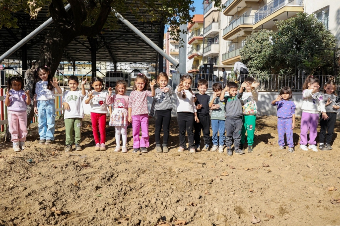 EFELER’İN ÇOCUKLARI ÜRETEREK BÜYÜYOR