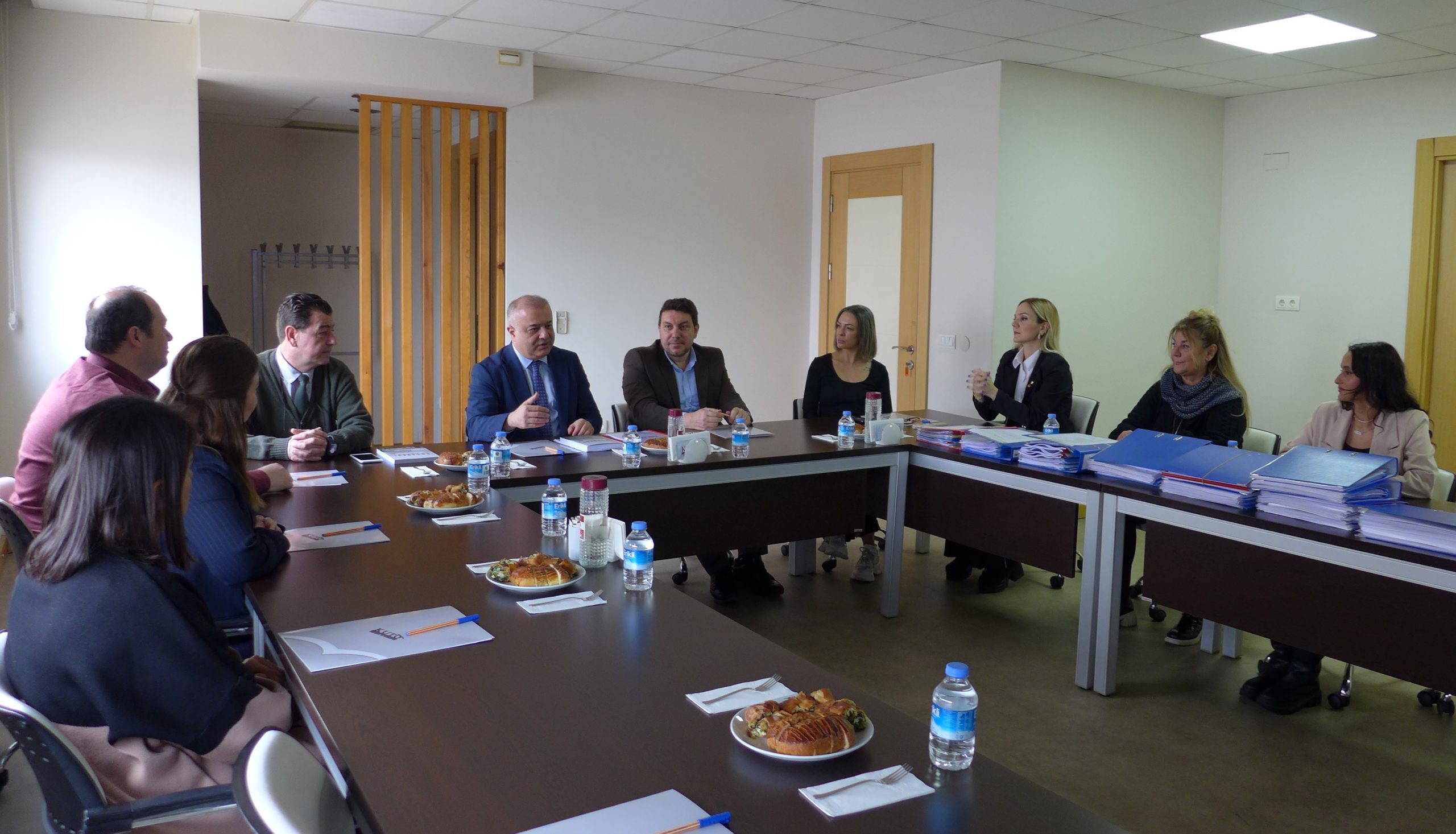 KUŞADASI TİCARET ODASI’NIN HİZMET KALİTESİ BİR KEZ DAHA BAŞARIYLA BELGELENDİ