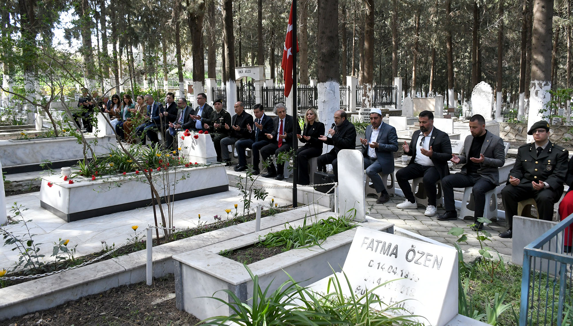 KUŞADASI’NDA ÇANAKKALE DENİZ ZAFERİ’NİN 110’UNCU YIL DÖNÜMÜ KUTLANDI