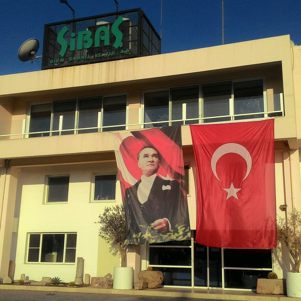 SİBAŞ GIDA SANAYİ ve TİCARET A.Ş.’ de Bakım Departmanında çalıştırılmak üzere;Elektrik teknisyeni ve Mekanisyen aranmaktadır.
