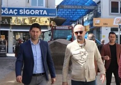 SÖKE BELEDİYE BAŞKANI ARIKAN ŞOV YAPMAYA DEVAM EDİYOR