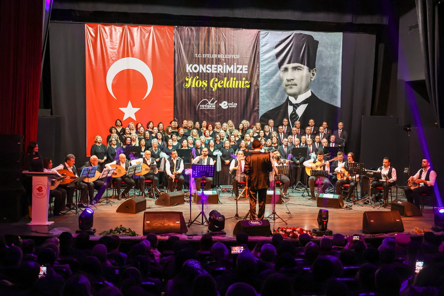Efeler’de Sanat Dolu Gece: Türk Sanat Müziği Konseri Büyük Beğeni Topladı