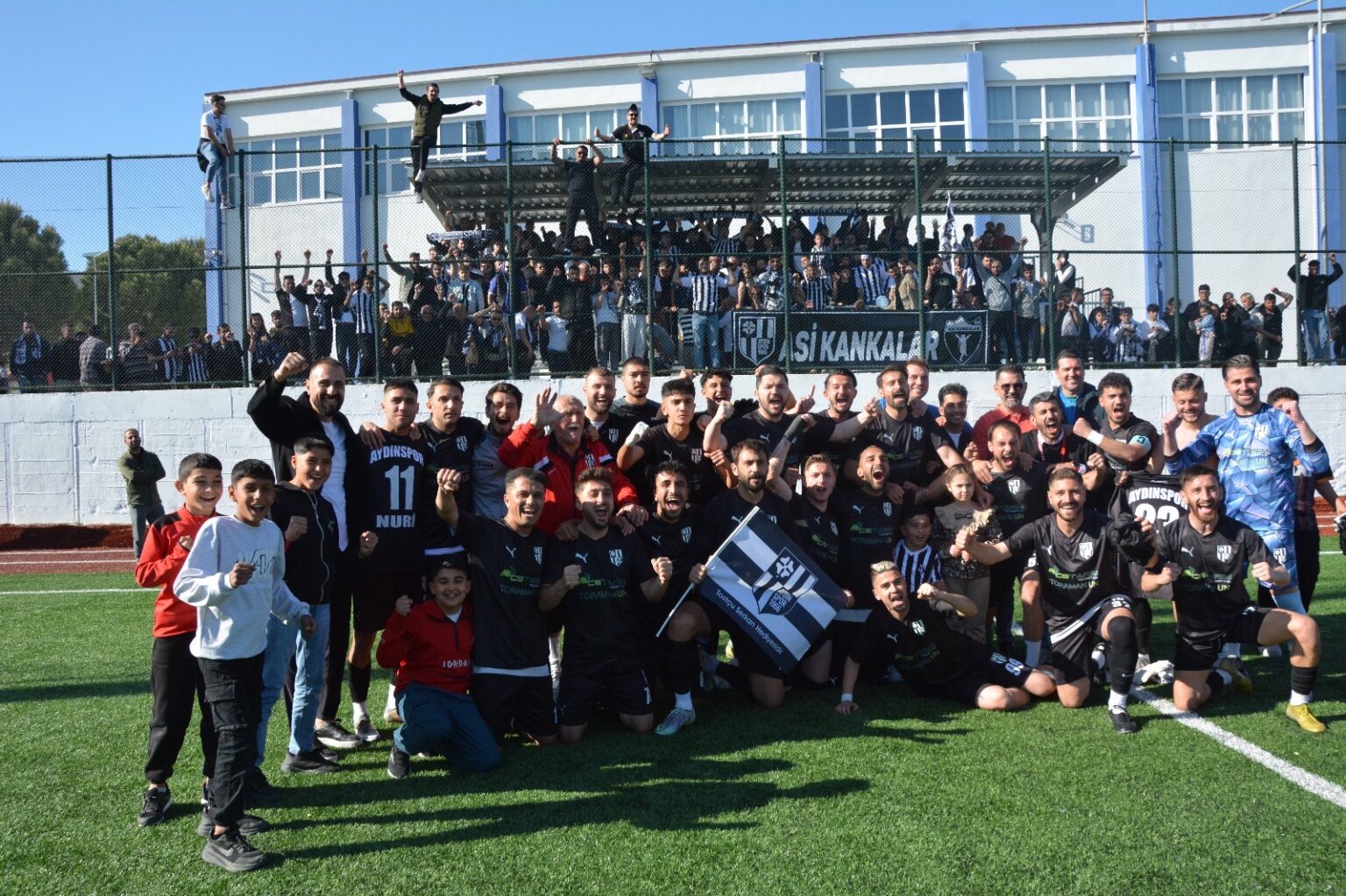 Aydınspor başkanı Özlüer, Çerçioğlu’nun desteğini gizli tuttu: “Özlem başkan, desteklerinin reklam malzemesi olmasını istemedi”