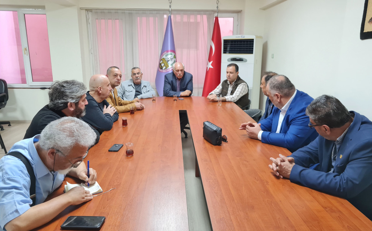 SÖKE’DE BAŞKANLARDAN ORTAK ÇAĞRI: “KURU TARIM ORANI YENİDEN GÖZDEN GEÇİRİLSİN”