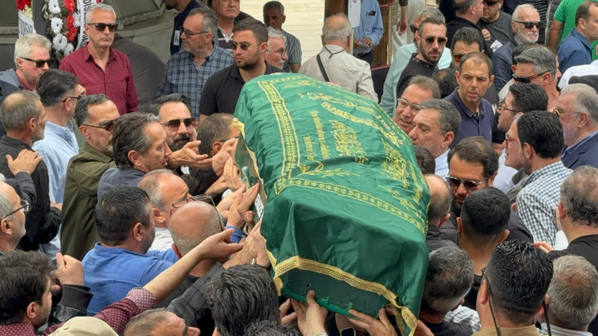 KOYUNCUOĞLU,SON YOLCULUĞUNA UĞURLANDI