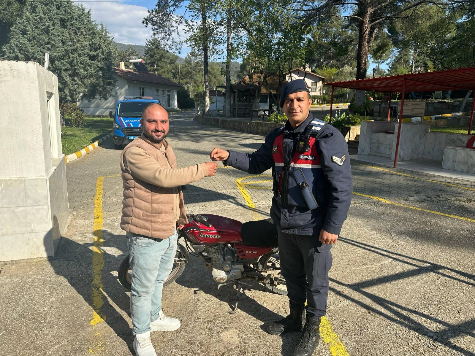 Plakası Yoktu, Hikâyesi Çoktu: 2018’de Çalınan Motosiklet Bulundu!