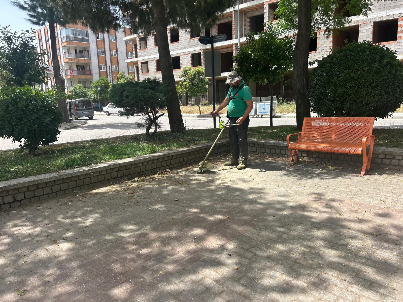 BAŞKAN YETİŞKİN’DEN YEŞİL ALANLARA KESİNTİSİZ HİZMET