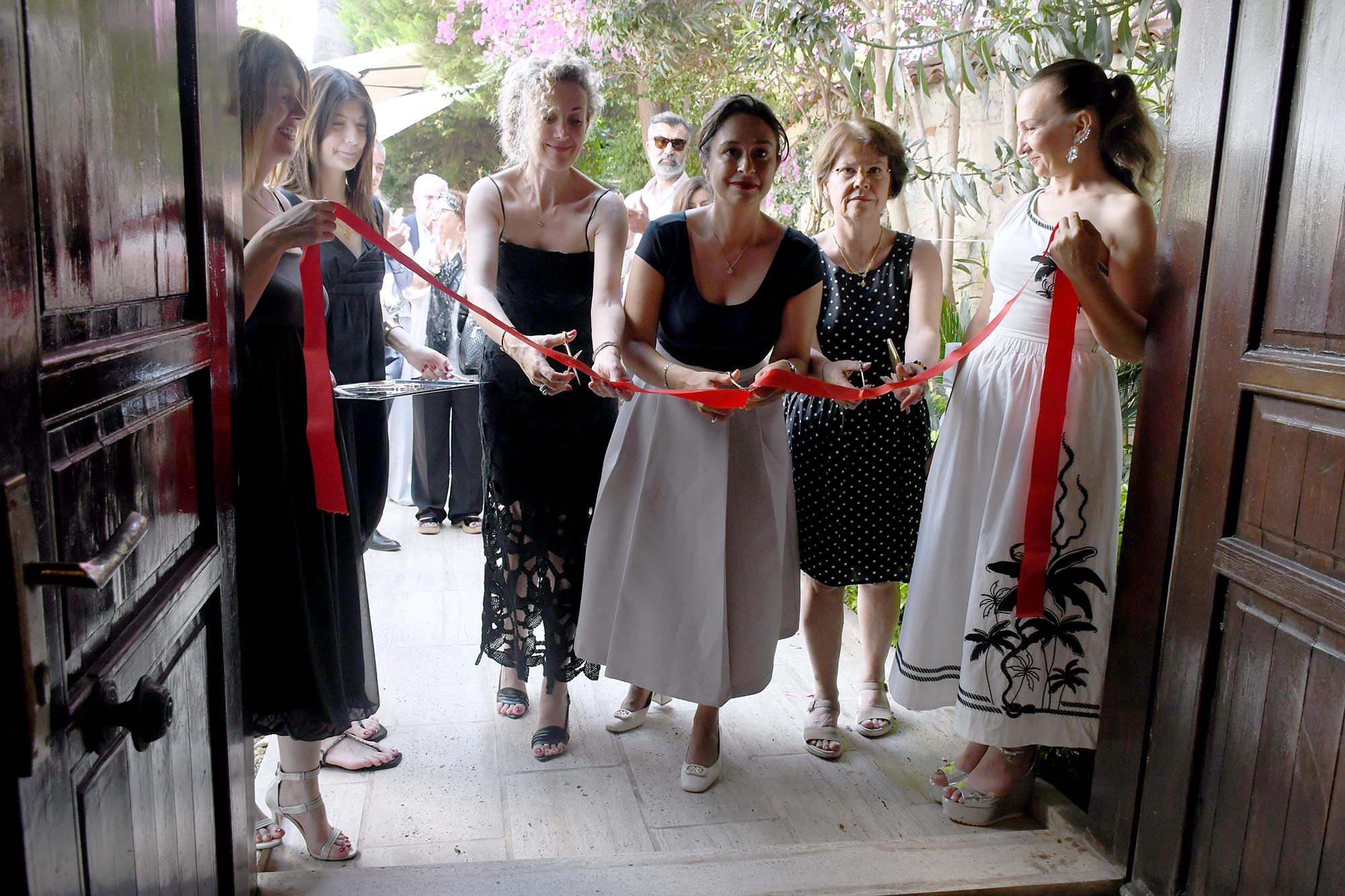 ‘İZLER’ İSİMLİ RESİM SERGİSİ İBRAMAKİ SANAT GALERİSİ’NDE AÇILDI