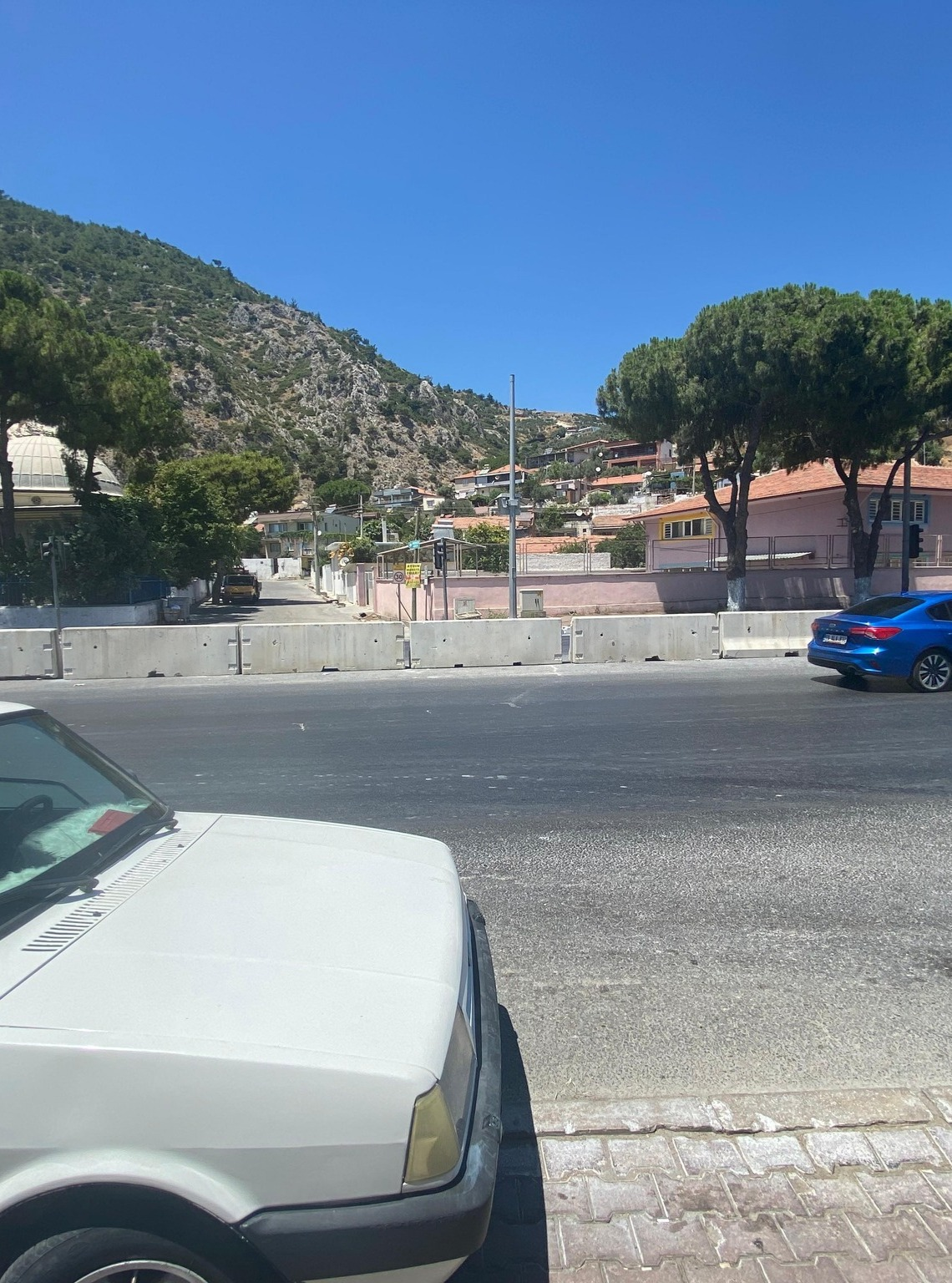 SAZLI’DA YOL ÇİLESİNE TEPKİ BÜYÜYOR!