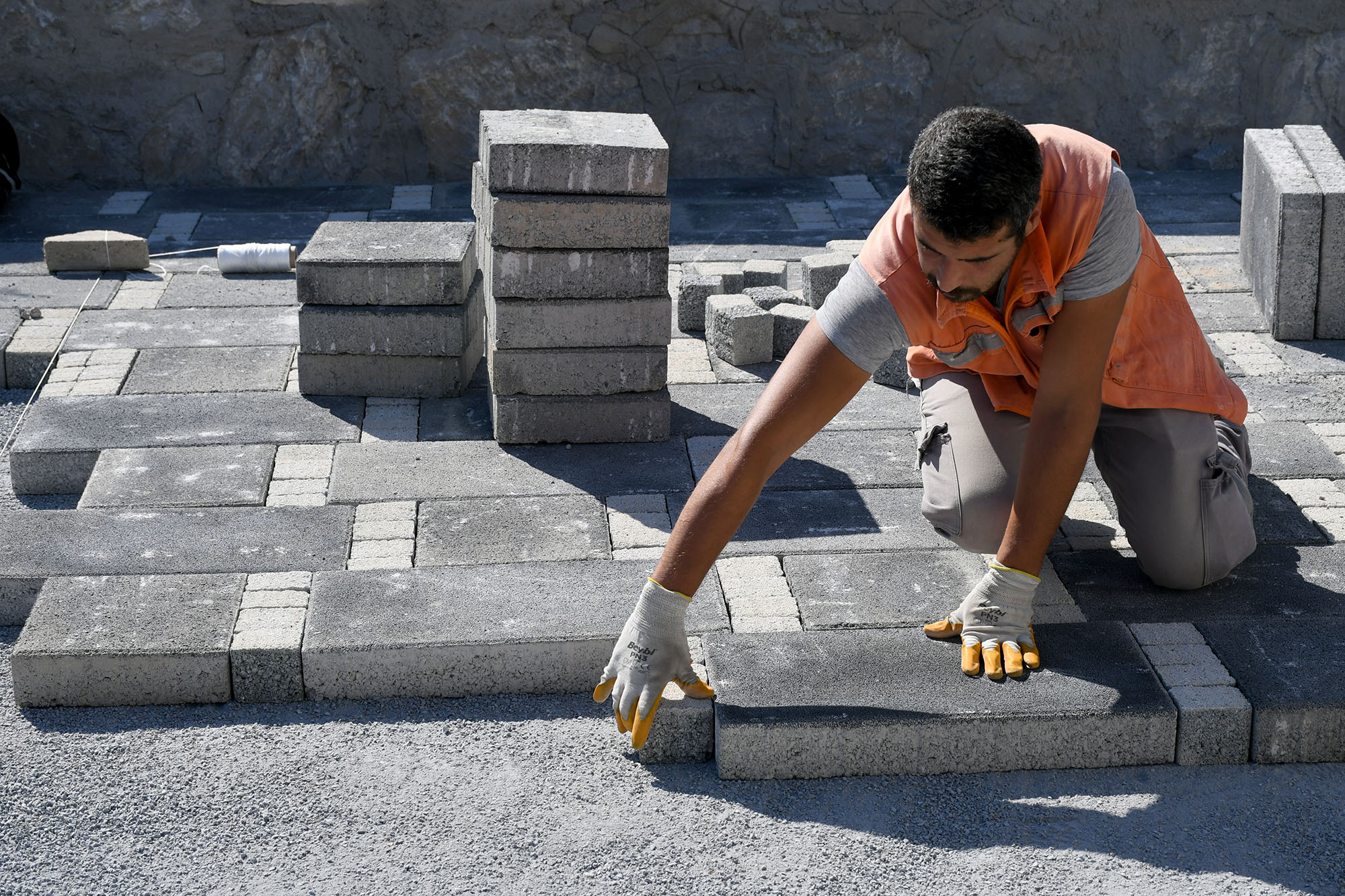 KUŞADASI BELEDİYESİ’NDEN KADINLAR DENİZİ’NE YENİ BİR PARK DAHA