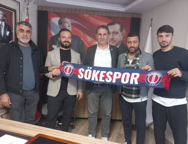 Söke 1970 Spor Futbolcularından AK Parti Söke İlçe Teşkilatına Ziyaret