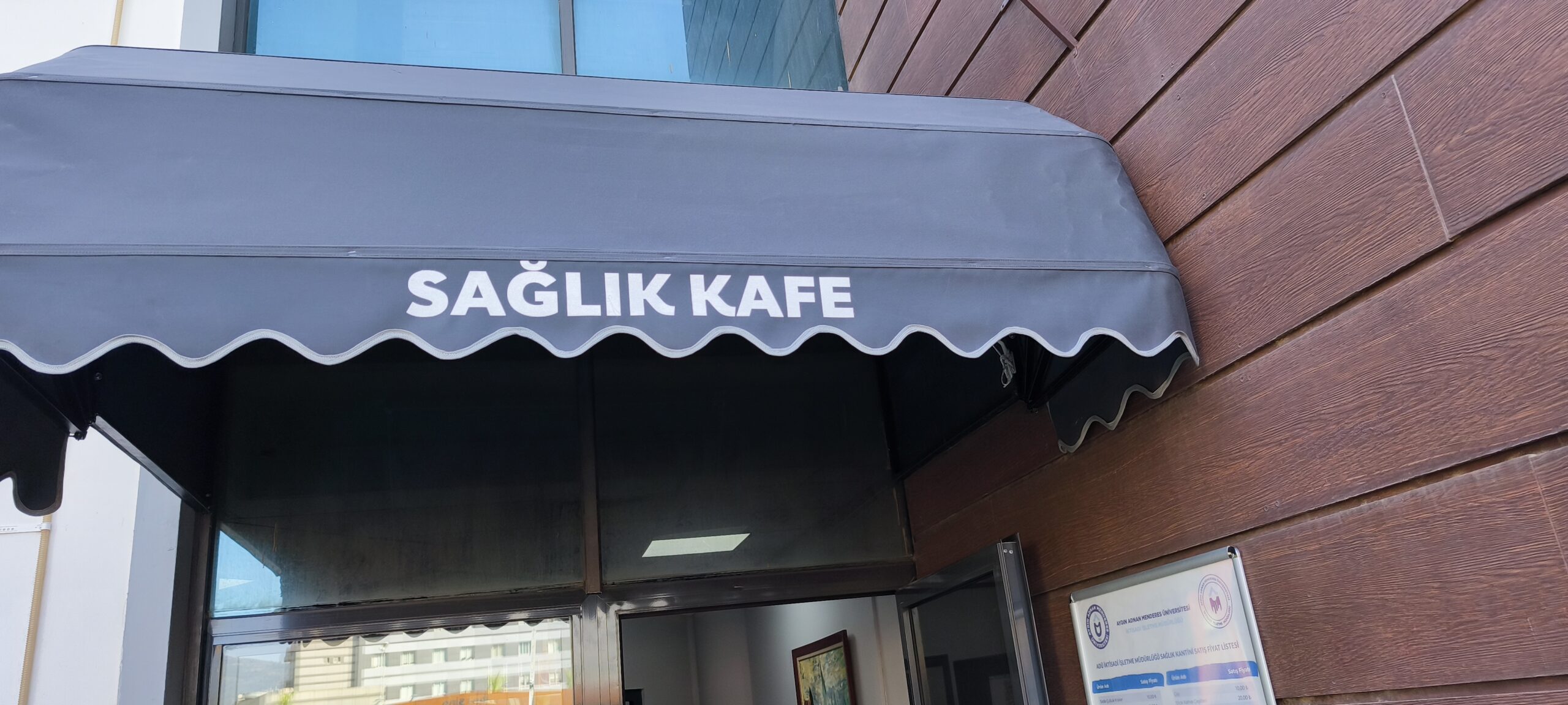 ADÜ Hastanesi’nde örnek uygulama: Sağlık Kafe uygun fiyatlarıyla gönülleri kazandı