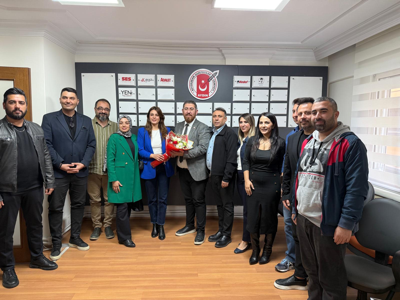 CHP’Li BELEDİYELERDEN GAZETECİLER CEMİYETLERİNE ZİYARET