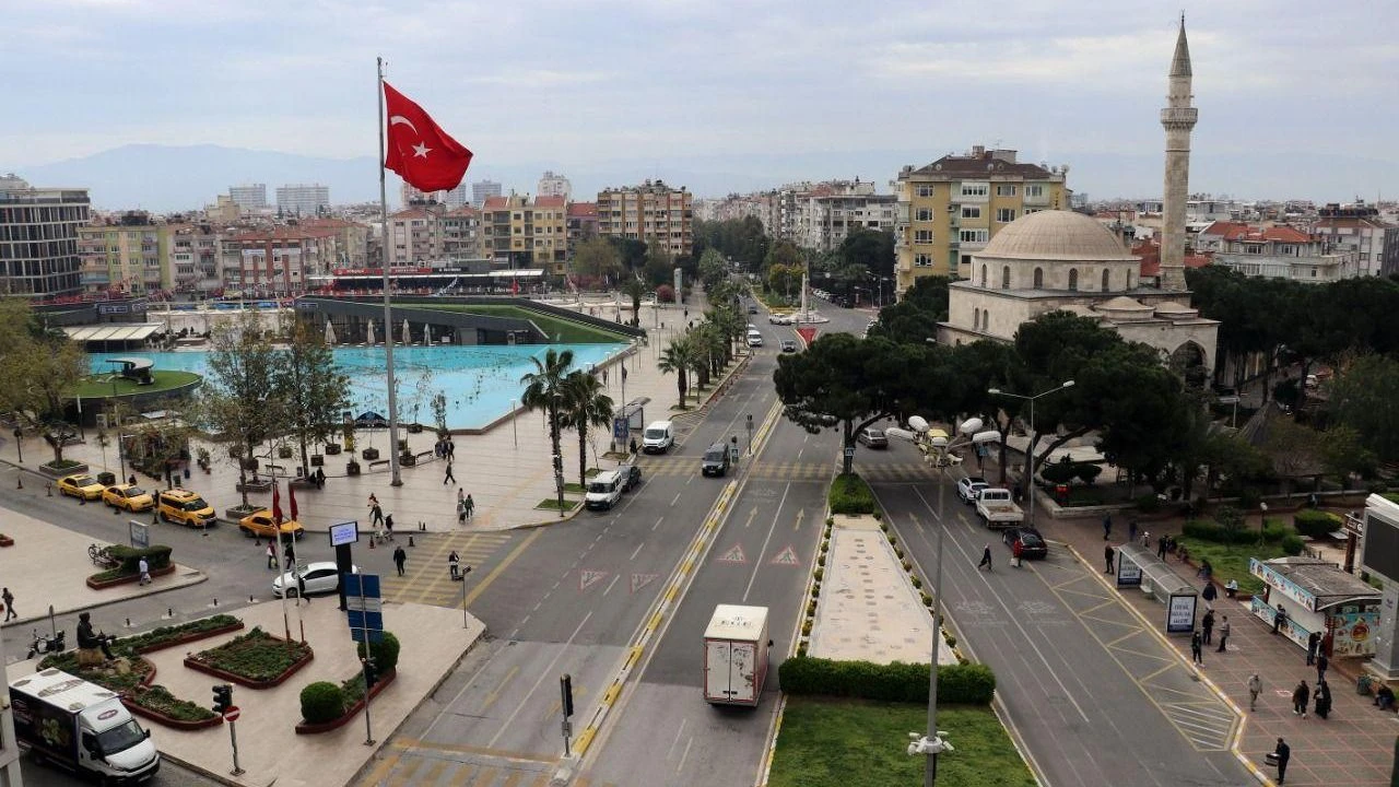 Aydın’da Hava Sıcaklıkları Düşüyor: Vatandaşlara Üşüme Uyarısı