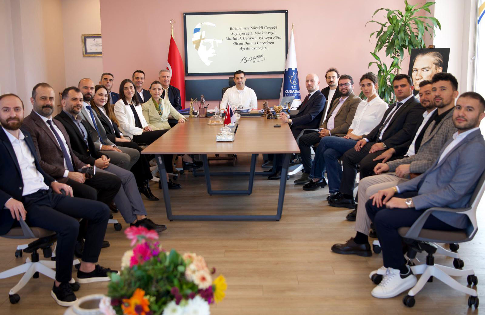 KUGİAD’IN YENİ YÖNETİMİNDEN BAŞKAN ÖMER GÜNEL’E NEZAKET ZİYARETİ