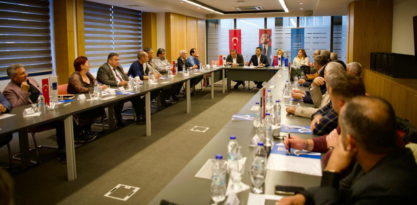 BAŞKAN ÖMER GÜNEL MUHTARLARIN TALEPLERİNİ DİNLEDİ