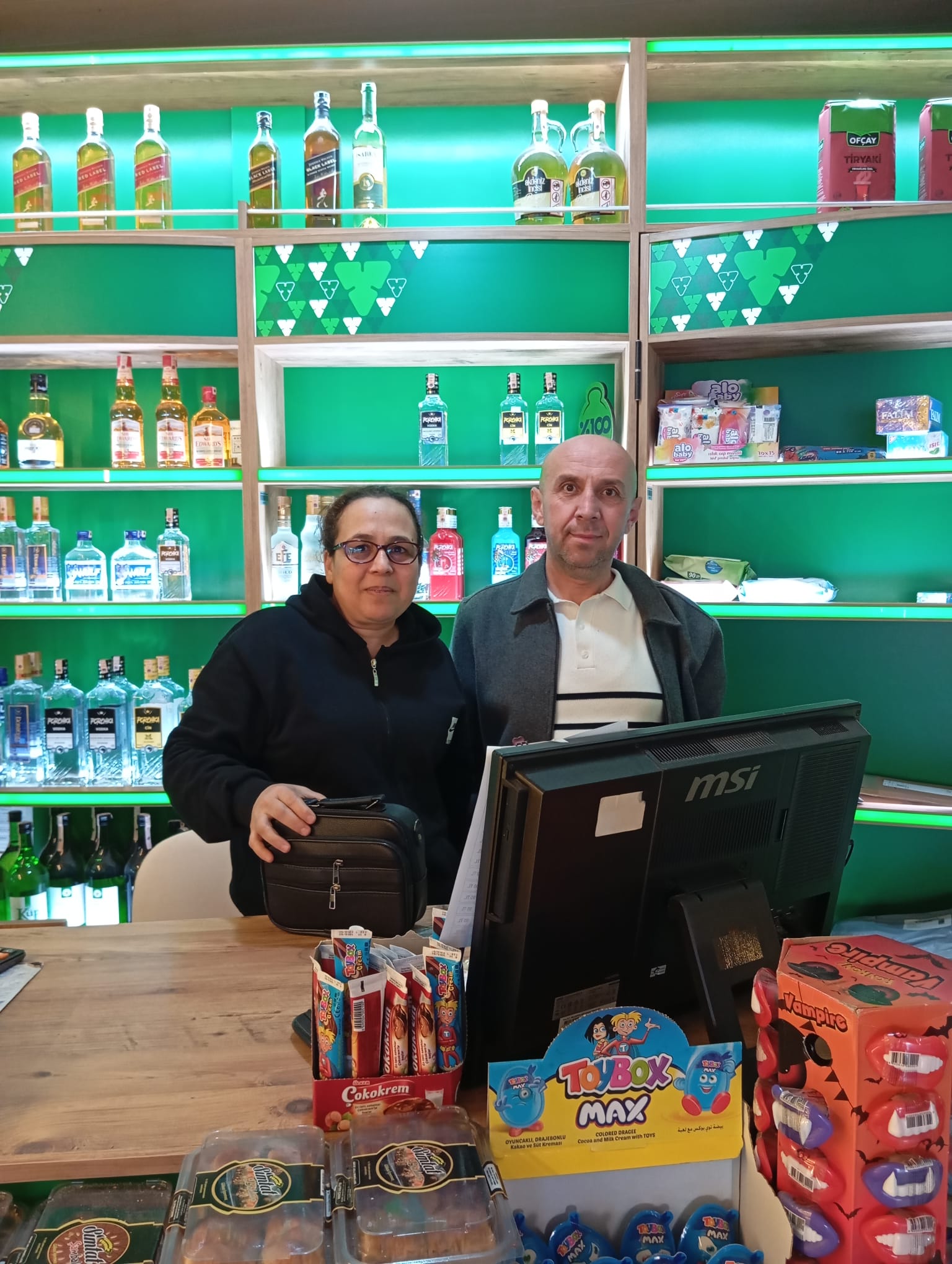 Söke Bakkallar Odası Başkanı Gültekin’den Cumhuriyet Mahallesi Esnafına Ziyaret