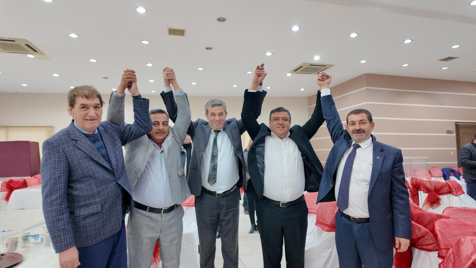 Bozdoğan’da güven tazeleyen başkanlar, “Künkcü’nün yanındayız” dedi