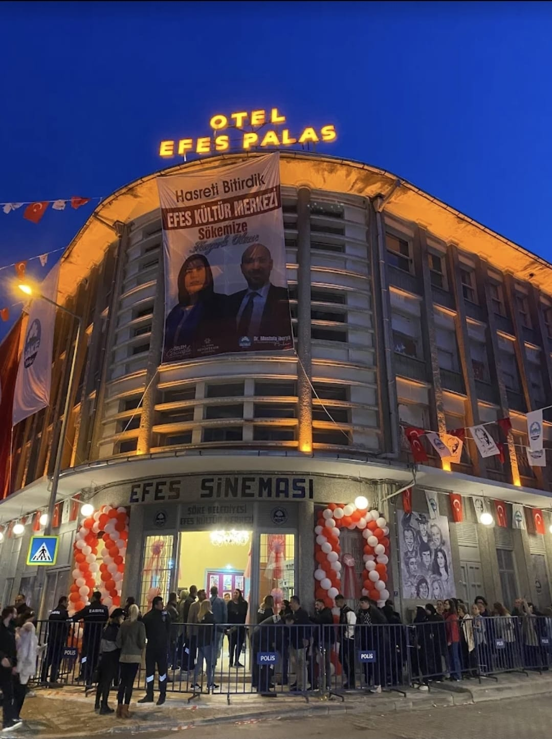 Geçmişten Geleceğe Bir Perde Açılıyor: EFES SİNEMASI!