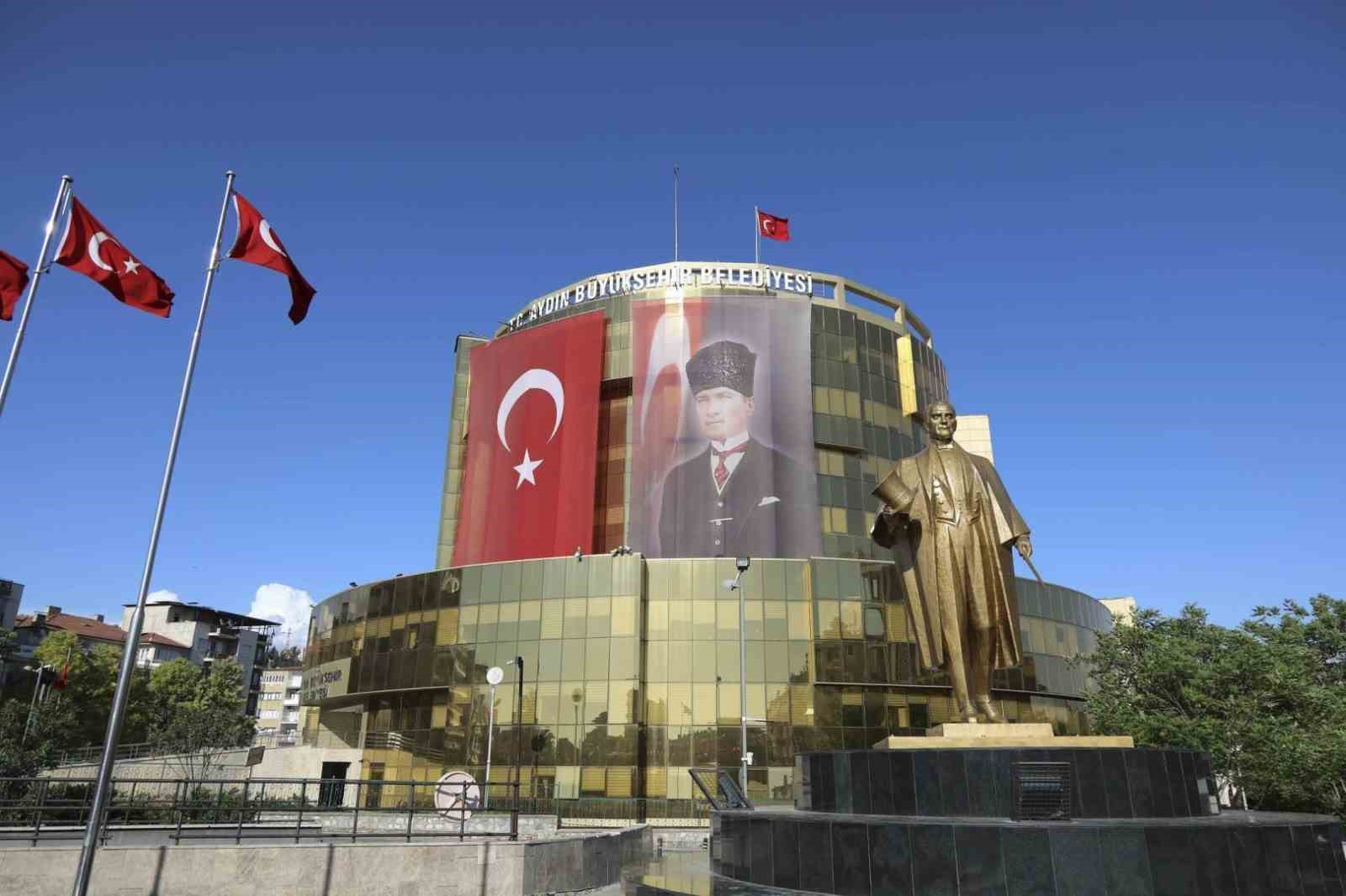 Aydın Büyükşehir Belediyesi’nden Kuşadası’ndaki Kaçak Yapı Girişimine Müdahale Açıklaması