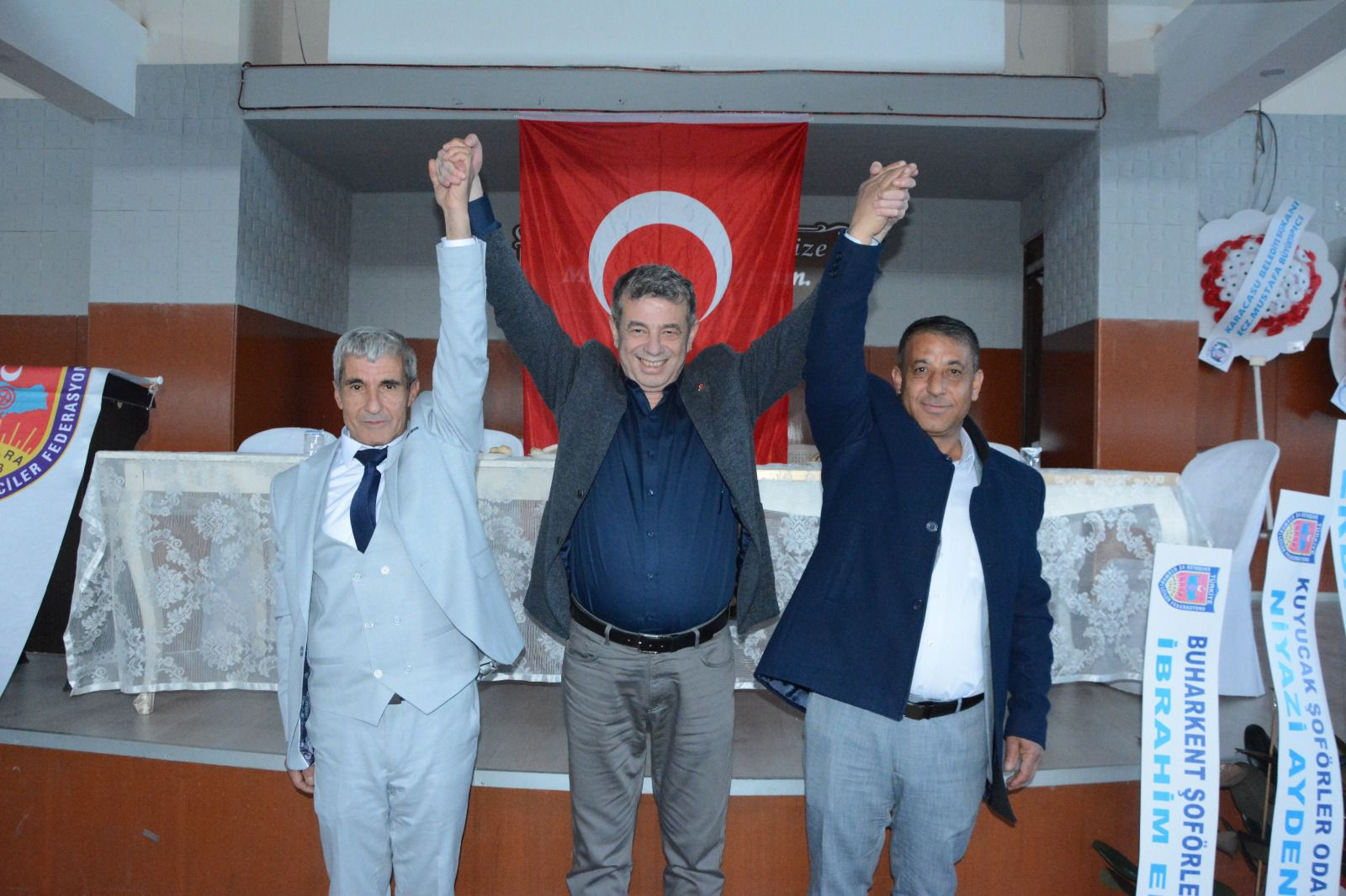 Karacasu’da birliktelik sembolü: Oda başkanları Künkcü’nün yanında