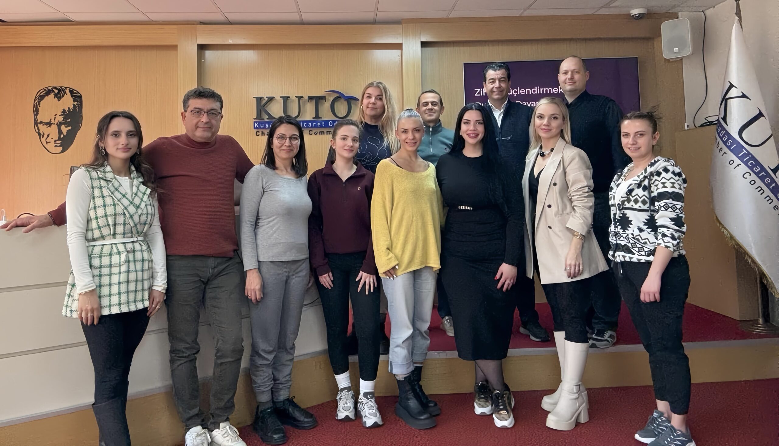 KUŞADASI TİCARET ODASI PERSONELİ ZİHİN YÖNETİMİ VE İŞ YERİNDE DUYGUSAL DAYANIKLILIK EĞİTİMİ ALDI