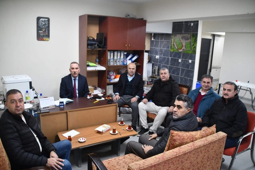 Söke Şehir Stadı’nın Altay Maçına Yetiştirilmesi İçin Çalışmalar Hızlanıyor