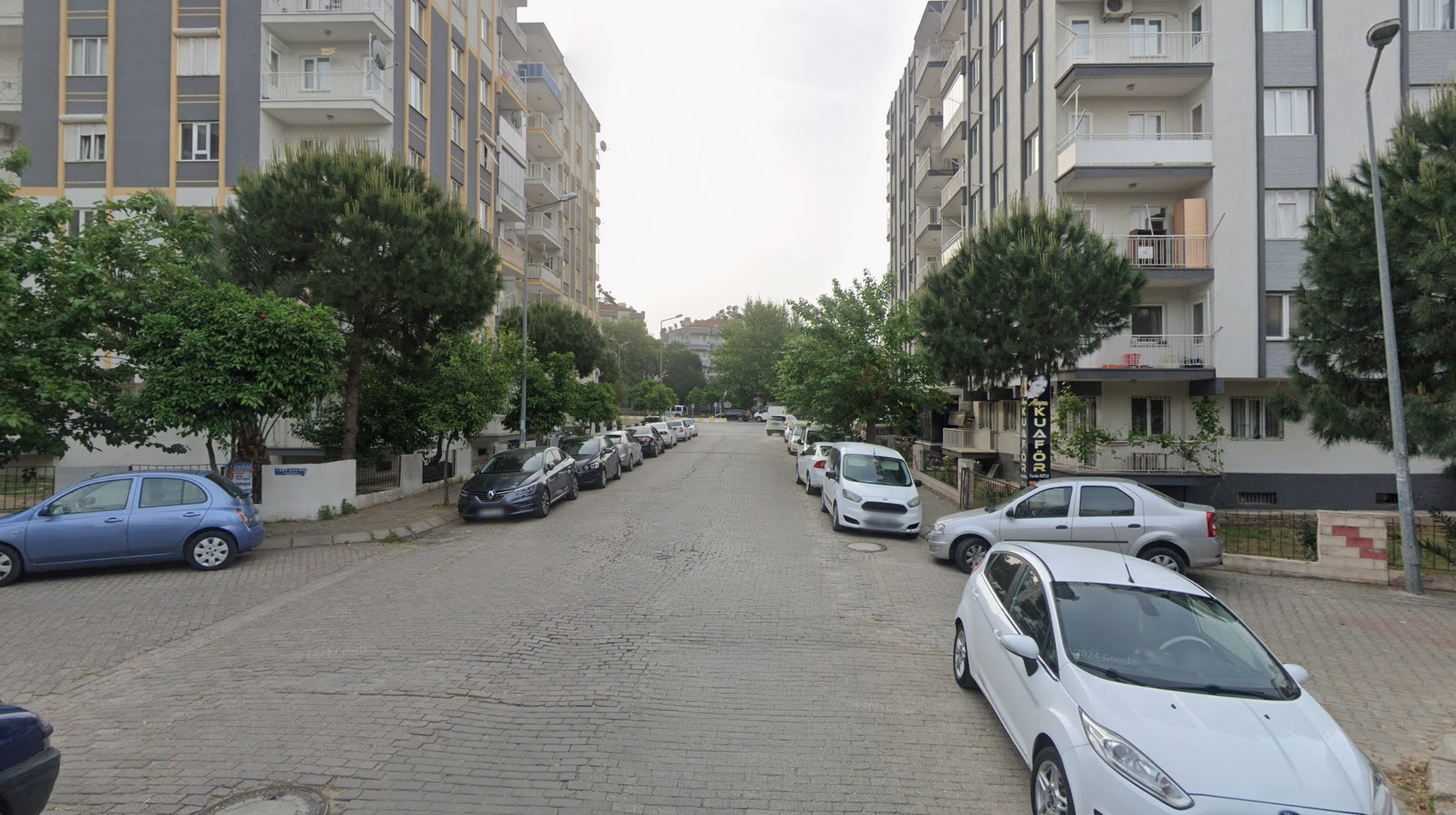 Efeler’de 15 Yaşındaki Çocuk Evinde Hayatını Kaybetti