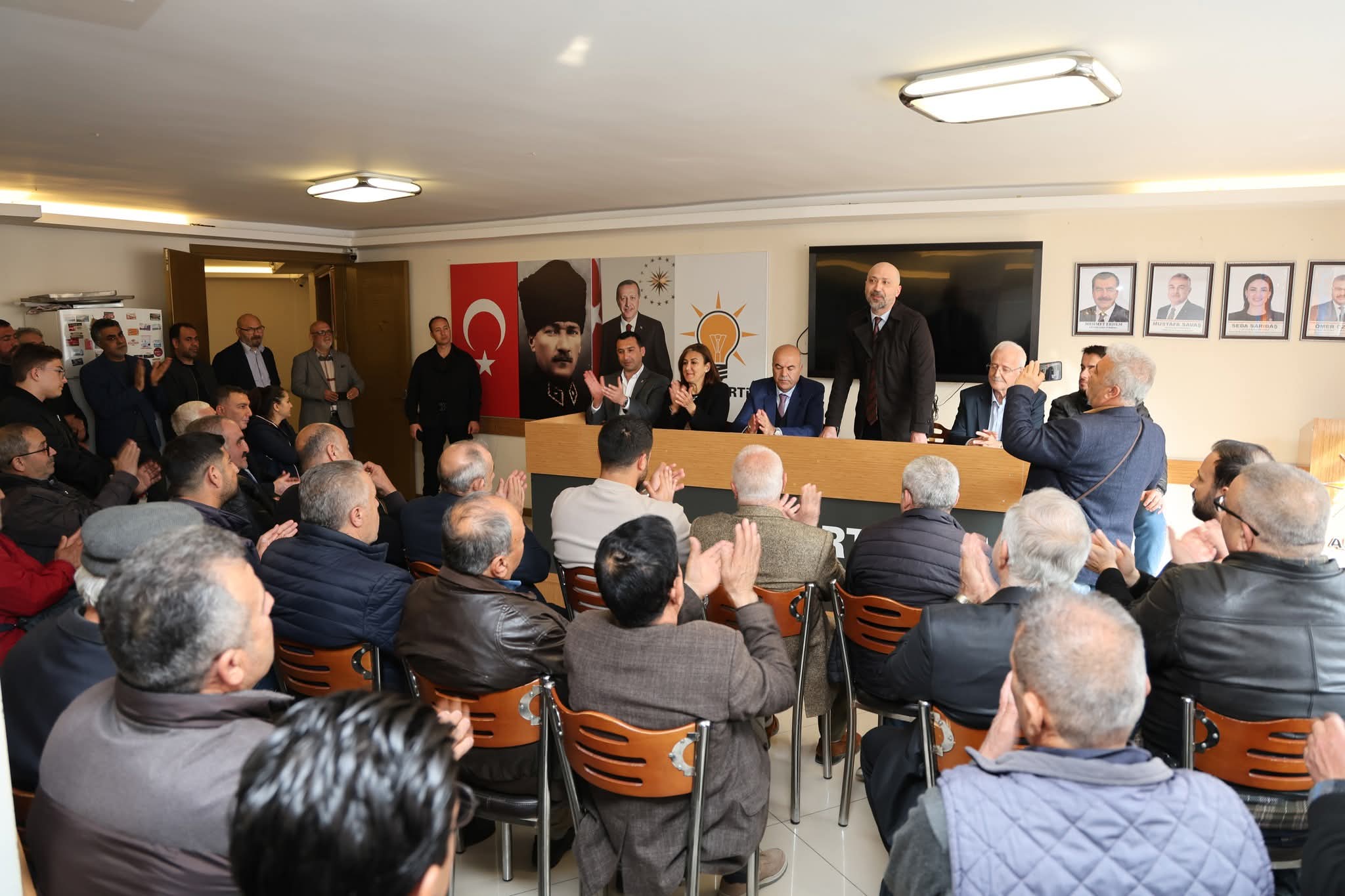 AK Parti İlçe Teşkilatı Bayramlaşma Programında Buluştu