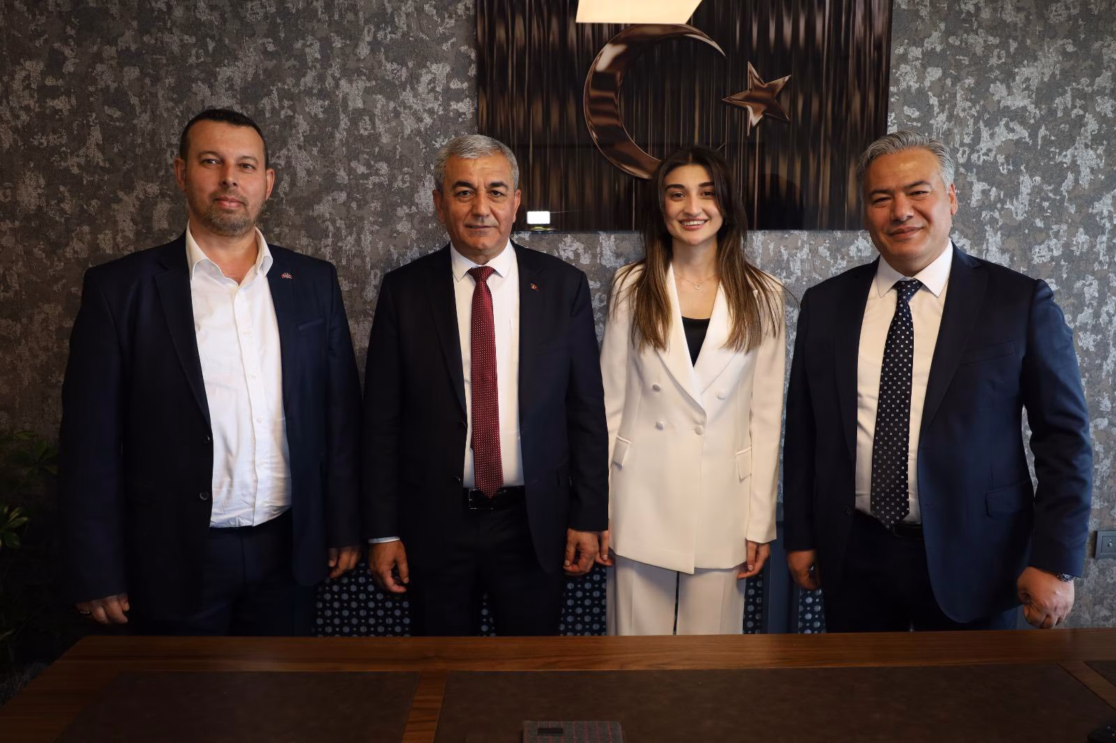 Aydın’da Yeni Hukuk Bürosu Hizmete Açıldı