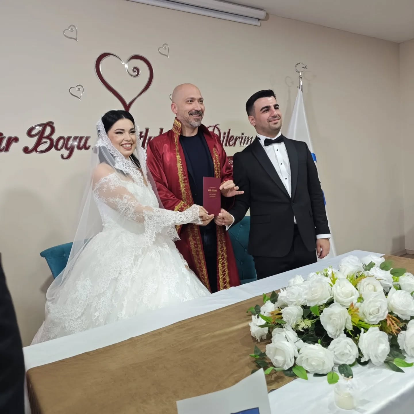 Başkan Arıkan Nikahlarını Kıydı: Sümeyye ve Oğuzhan Dünyaevine Girdi
