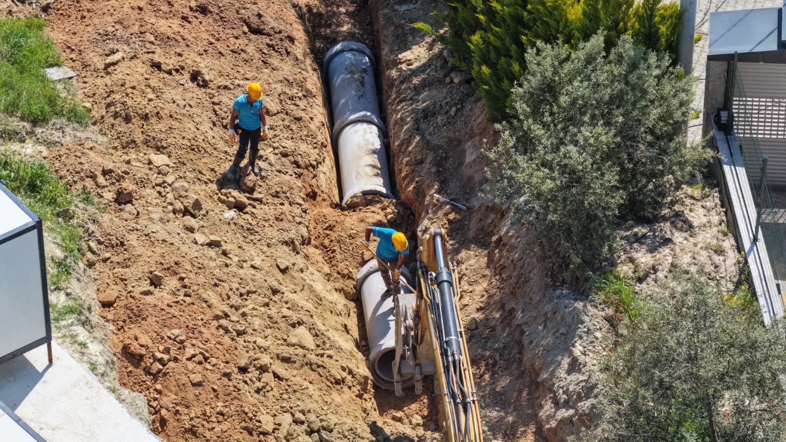 BAŞKAN ÇERÇİOĞLU’NDAN KUŞADASI’NDA ALTYAPI YATIRIMI