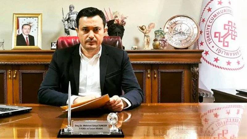 Mehmet Umut Tuncer Aktif Siyaseti Bıraktığını Duyurdu: “Yoluma Bilim ve Eğitimle Devam Edeceğim”