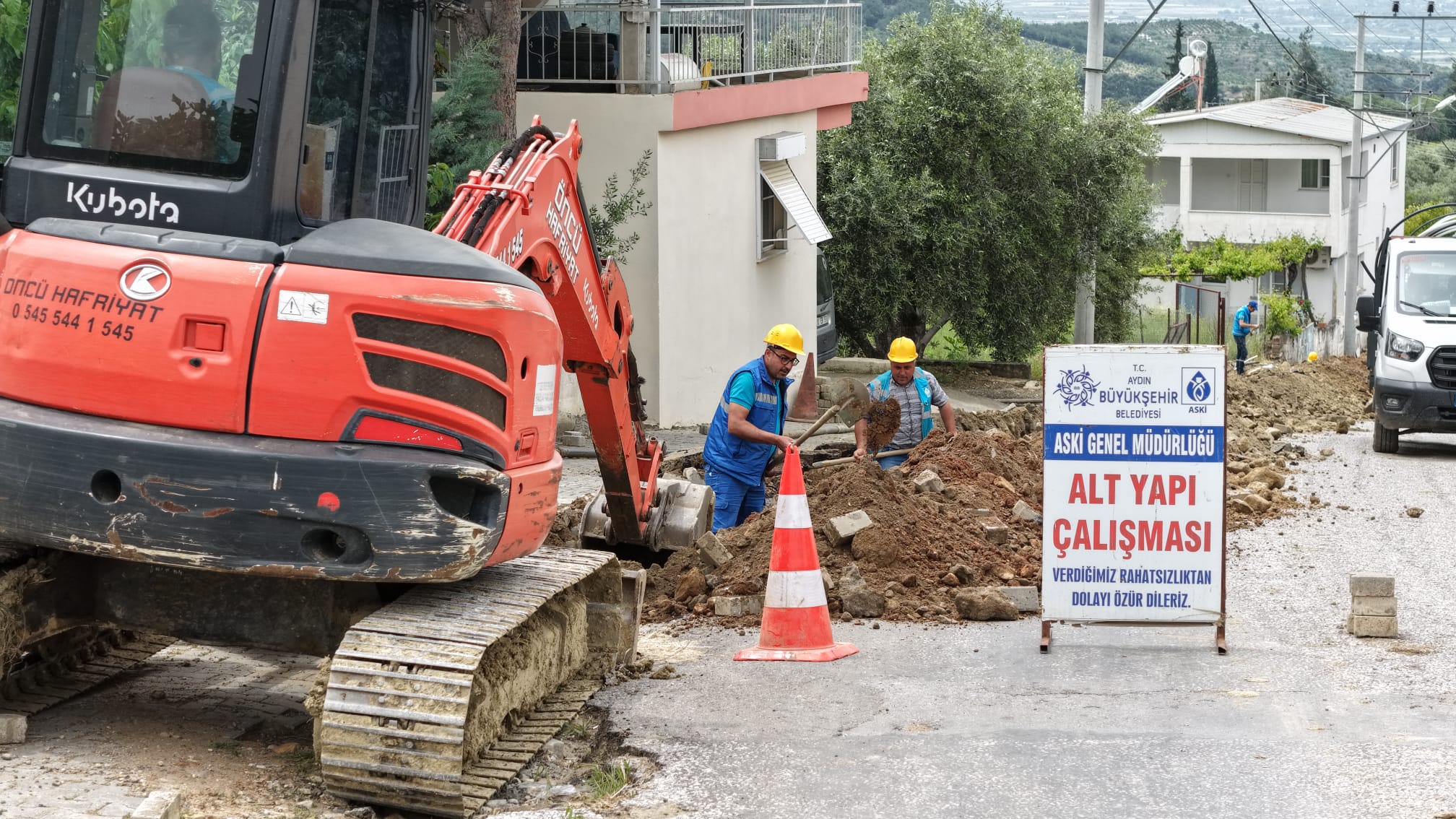 BAŞKAN ÇERÇİOĞLU’NDAN KUYUCAK’TA ALTYAPI YATIRIMI