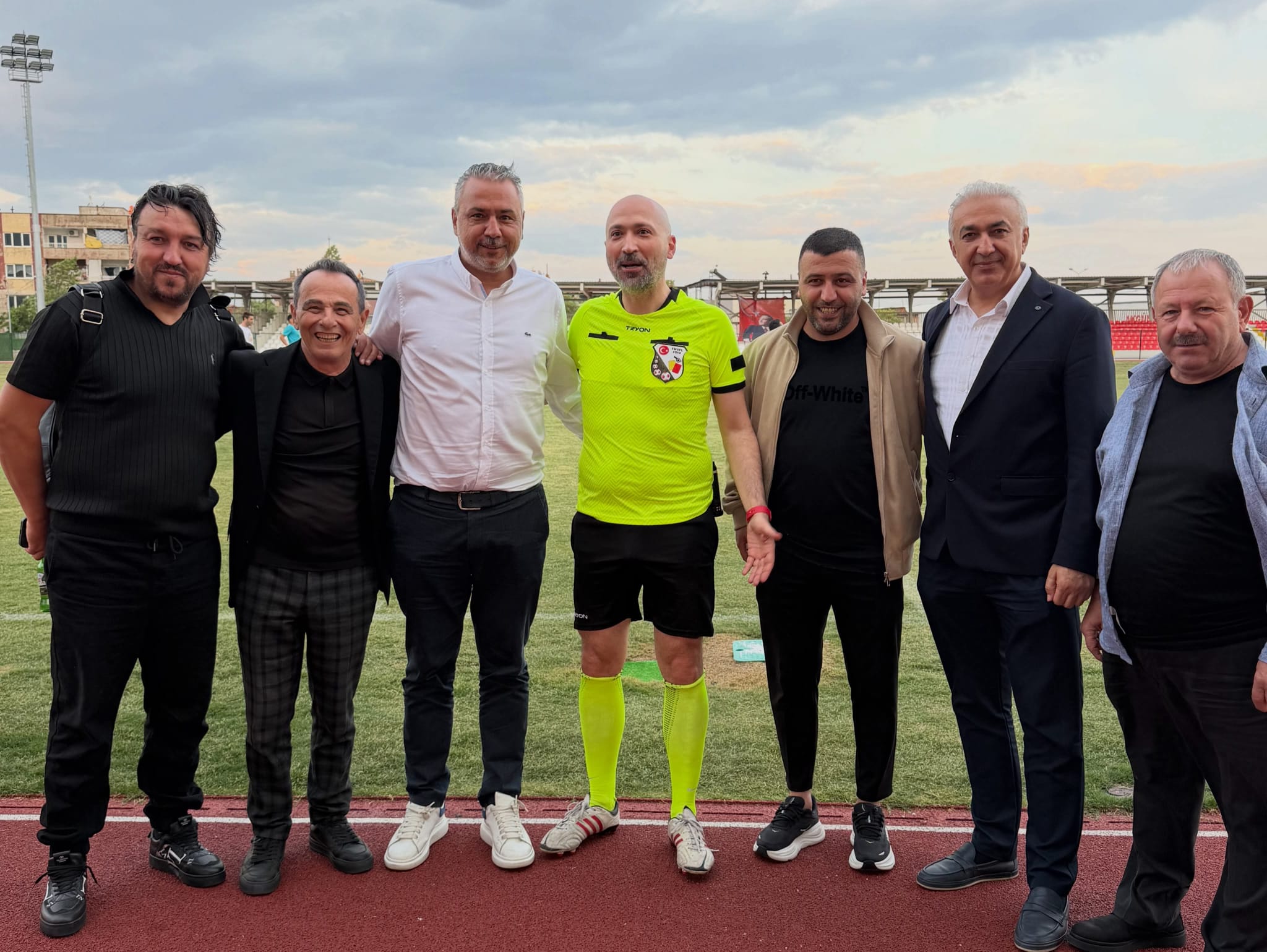 ÖMER ALTUNTAŞ ARI GİBİ ÇALIŞIYOR ASKF BAŞKAN ADAYI ALTUNTAŞ’TAN YOĞUN SEÇİM MESAİSİ
