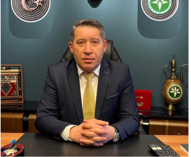 Dinar’da Siyaset Hareketlendi: Başkan Topçu CHP’den Ayrıldı