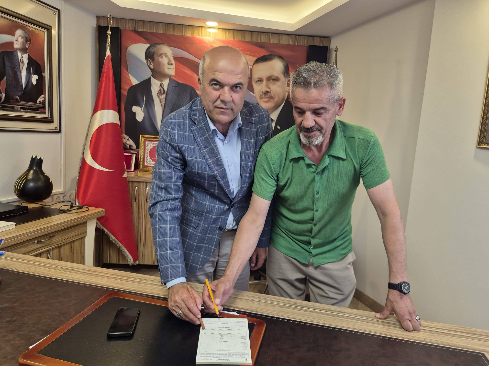 SÖKE SİYASETİNDE SÜRPRİZ GEÇİŞ! CHP’Lİ İSİM AK PARTİ’DE