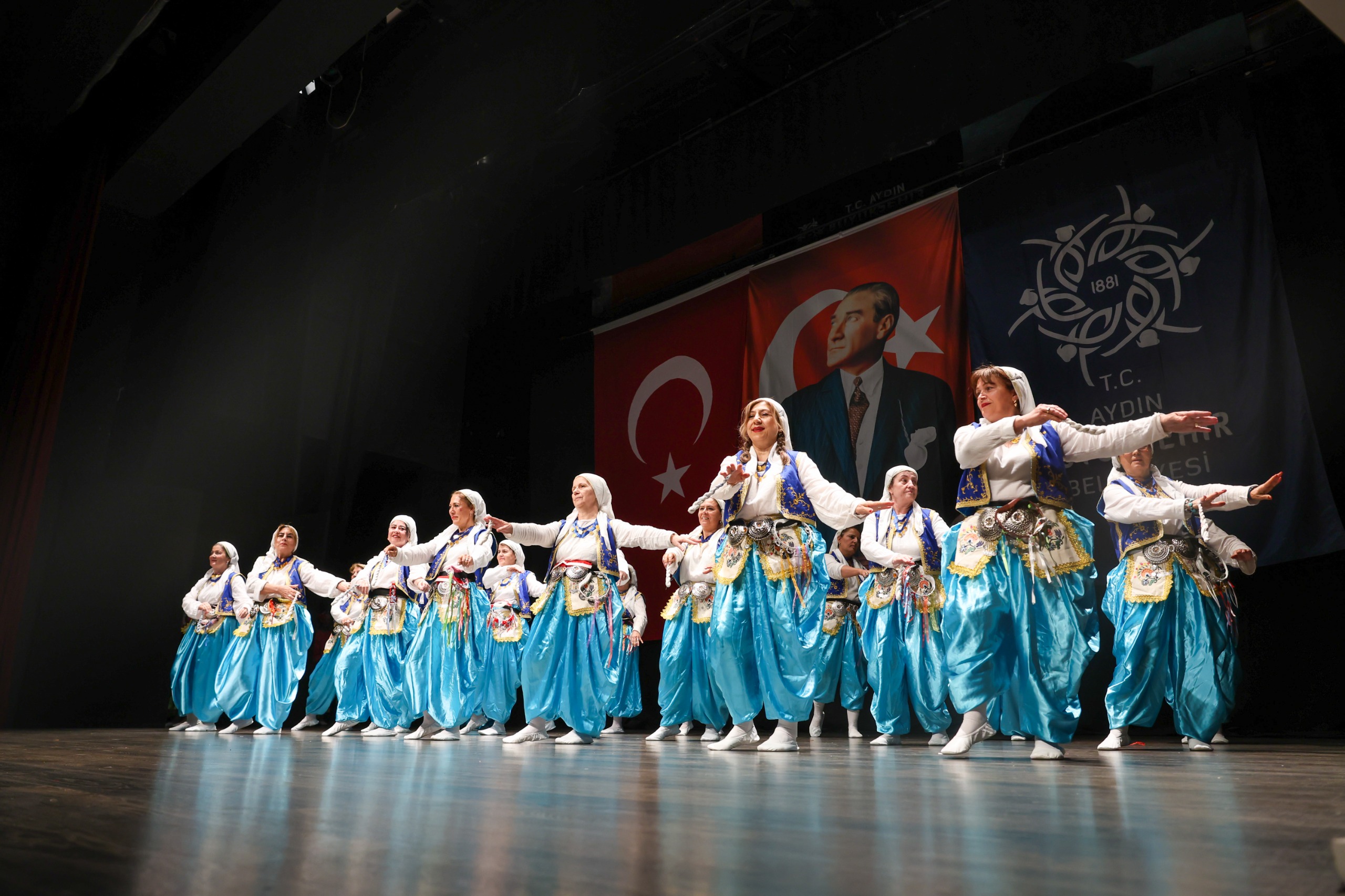 BAŞKAN ÇERÇİOĞLU’NUN KÜLTÜR VE SANATA DESTEKLERİ DEVAM EDİYOR