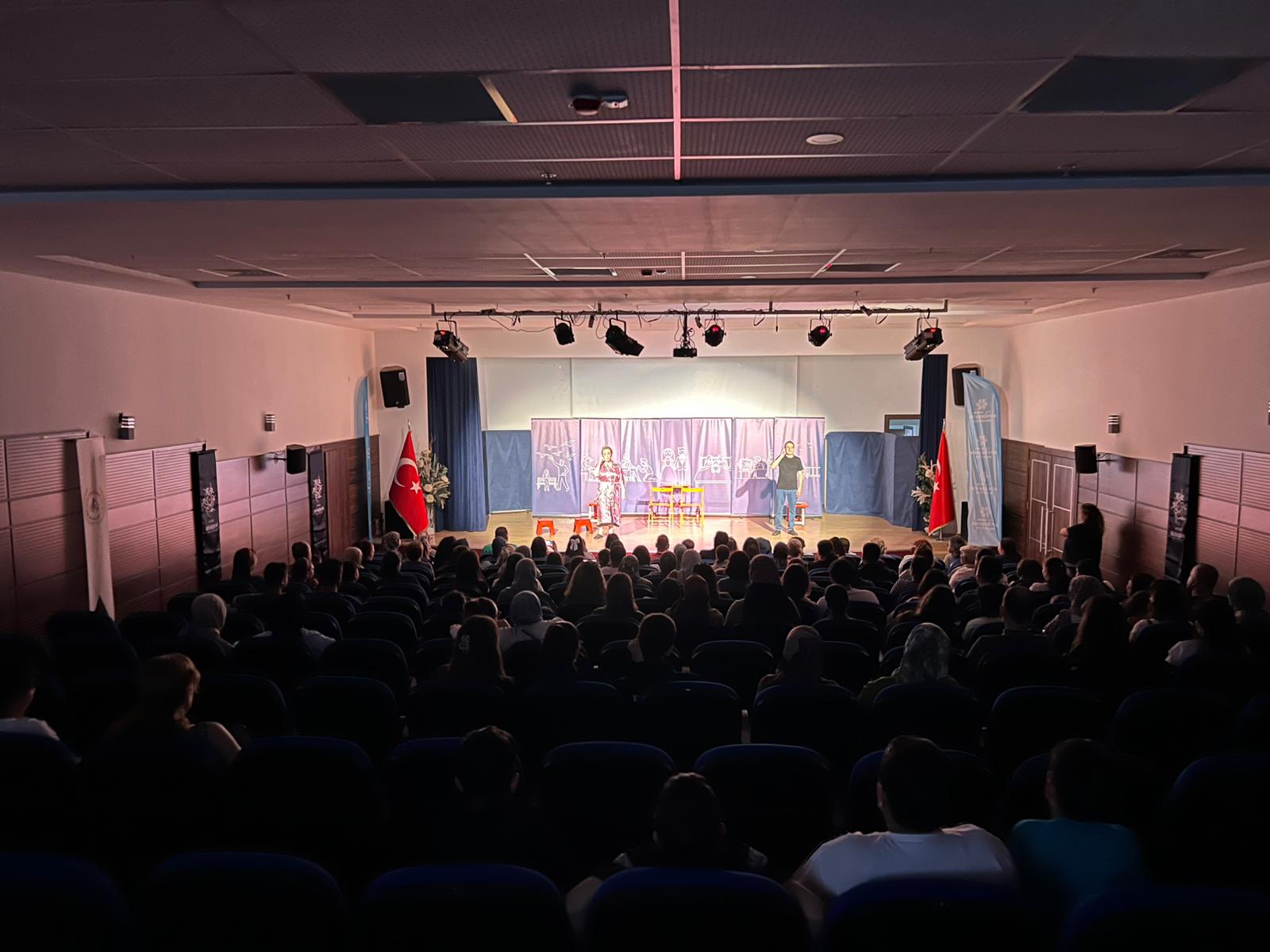 BAŞKAN ÇERÇİOĞLU HER YAŞTAN VATANDAŞI KÜLTÜR VE SANAT ETKİNLİKLERİ İLE BULUŞTURUYOR