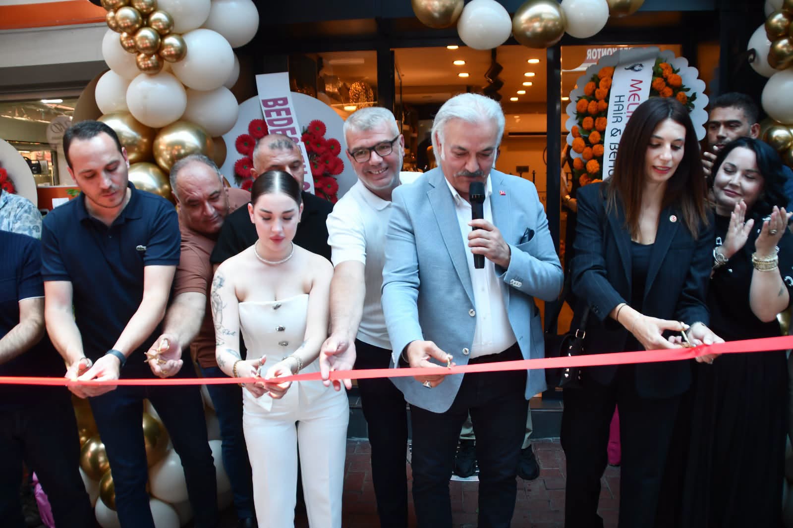 SÖKE’DE NİKRA BOUTIQUE HİZMETE AÇILDI