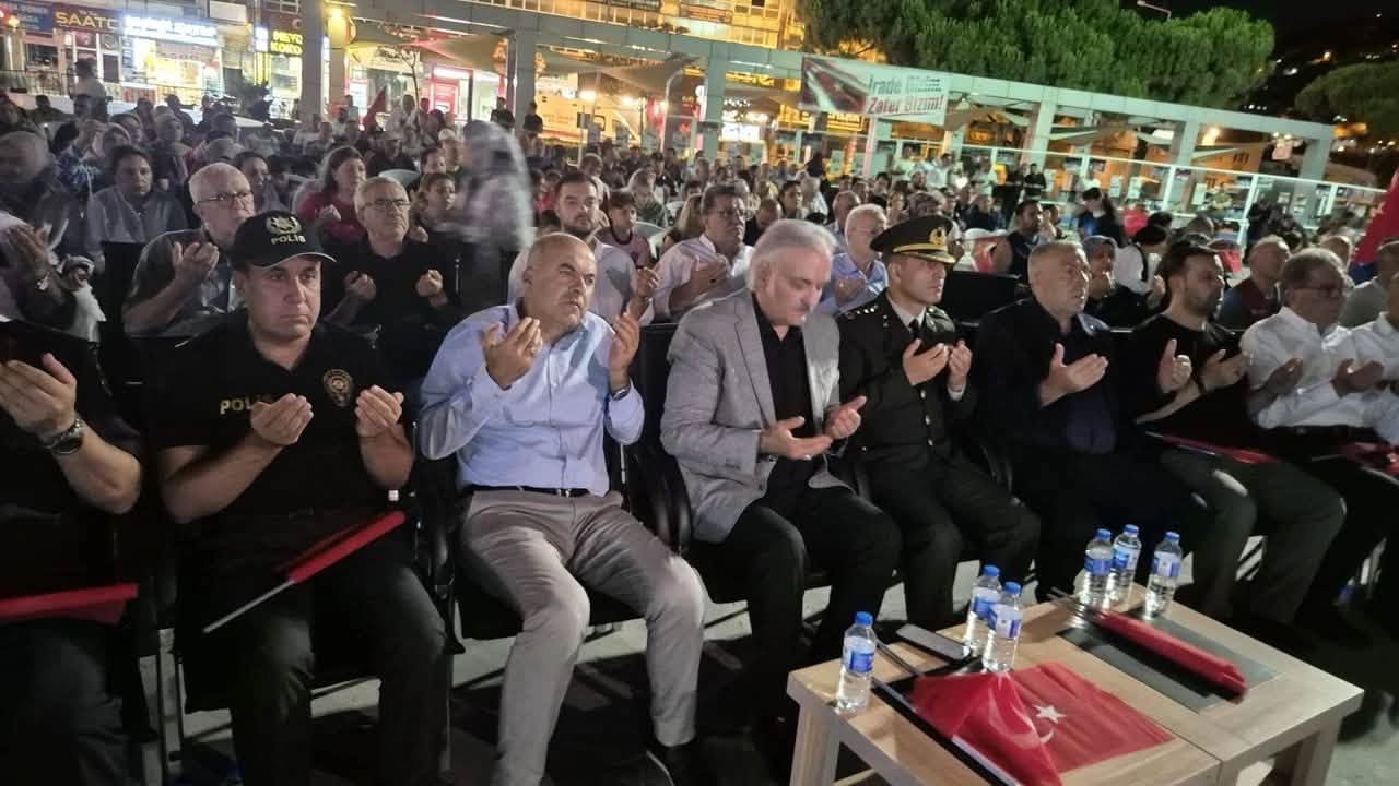 Söke’de 15 Temmuz Demokrasi ve Milli Birlik Günü programı düzenlendi