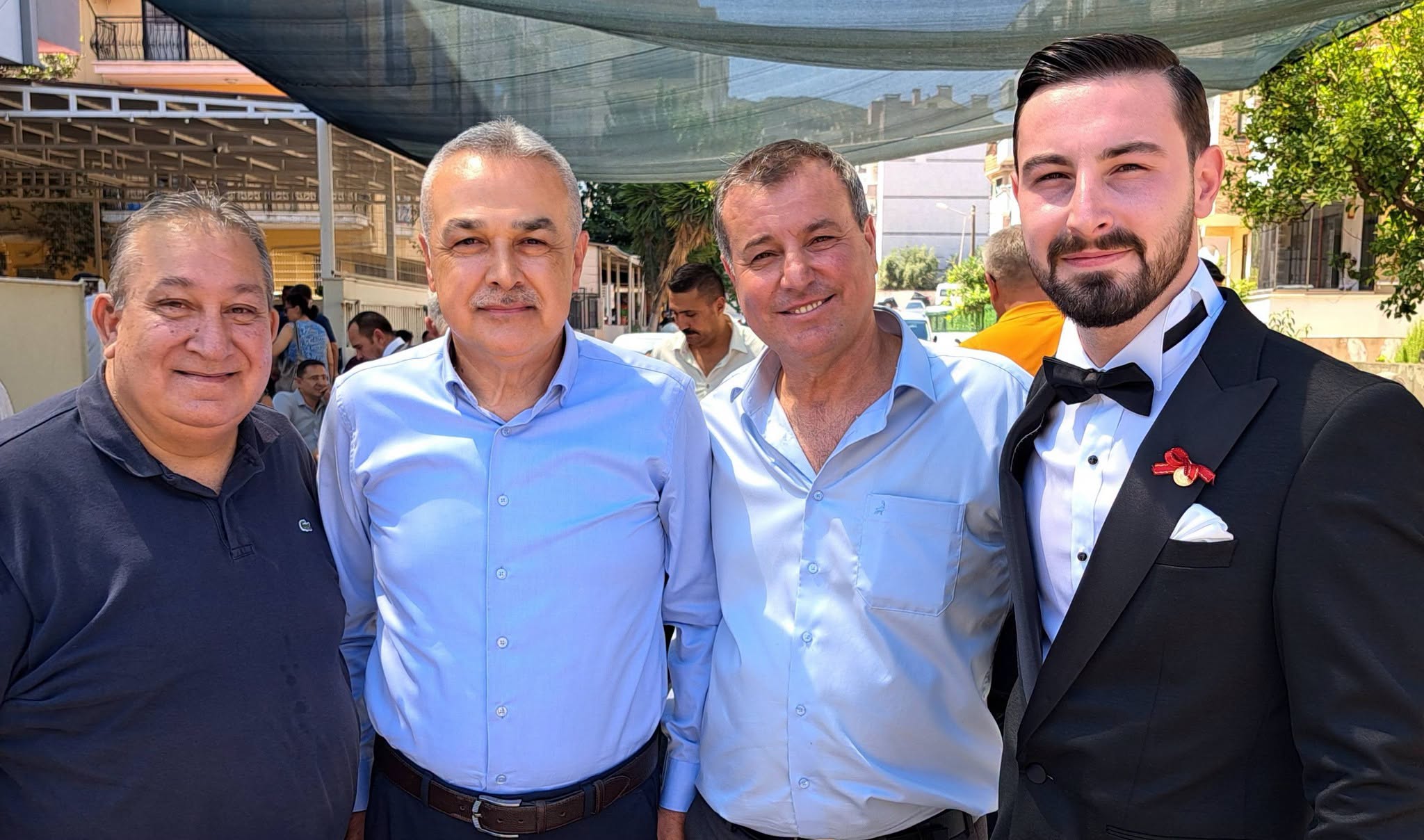 MİLLETVEKİLİ SAVAŞ, GÜLSÜM VE BERTAN ÇİFTİNİN MUTLULUĞUNA ORTAK OLDU