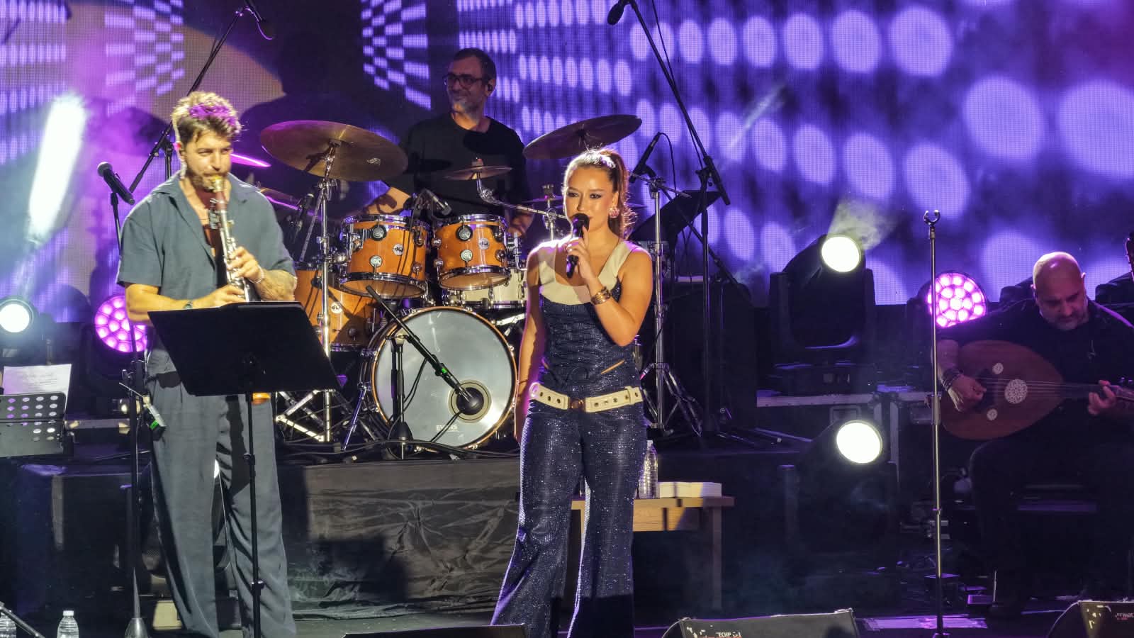 BAŞKAN ÇERÇİOĞLU’NDAN BUHARKENT’İN DÜŞMAN İŞGALİNDEN KURTULUŞUNUN 104. YILINDA COŞKULU KONSER
