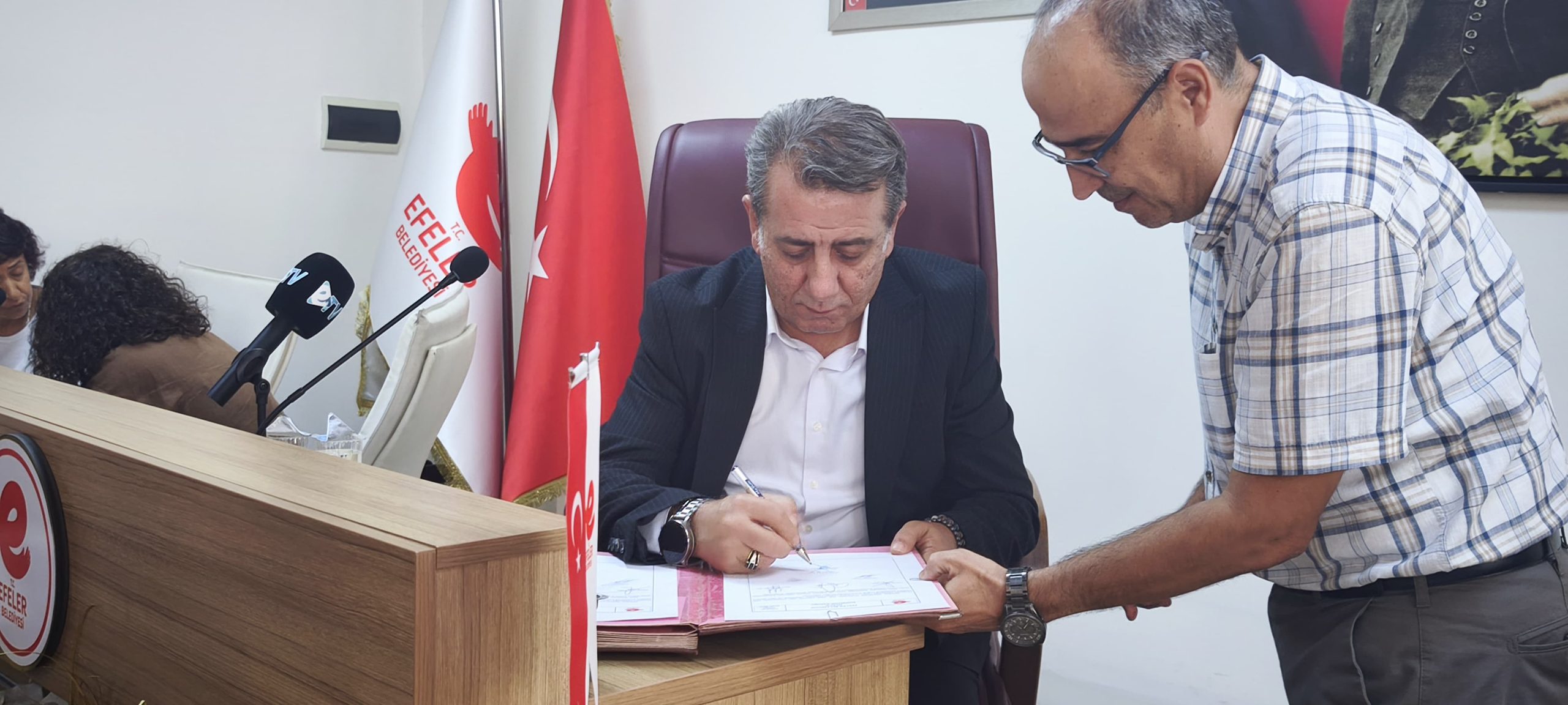 Efeler’de Yeni Parka Anlamlı İsim