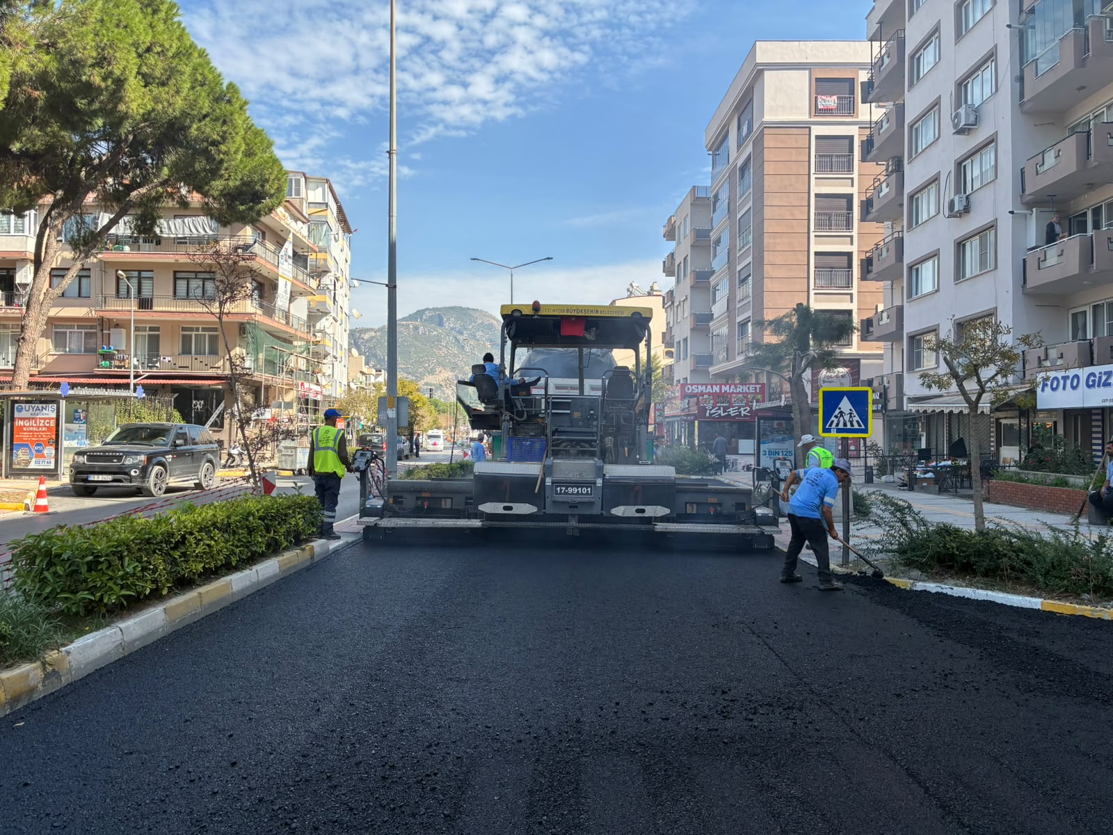 BAŞKAN ÇERÇİOĞLU AYDIN’IN DÖRT BİR YANINDA ÇALIŞMALARINI SÜRDÜRÜYOR